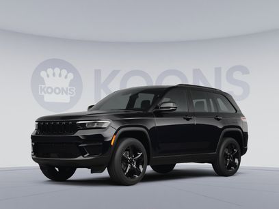 Used 2023 Jeep Grand Cherokee Altitude