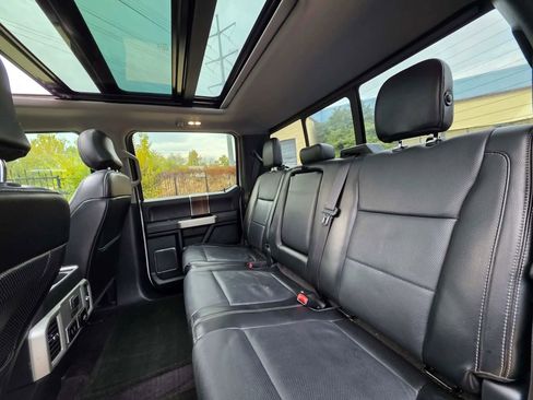 Used 2017 Ford F150 Lariat w/ Equipment Group 502A Luxury image 11