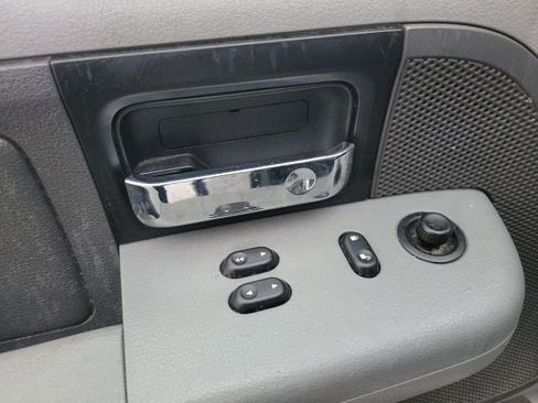 Used 2007 Ford F150 2WD Regular Cab image 28