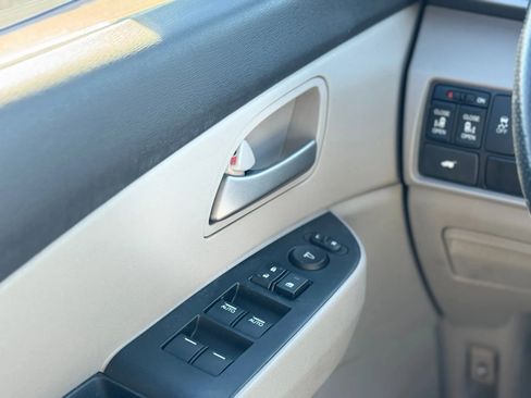 Used 2013 Honda Odyssey EX-L image 25