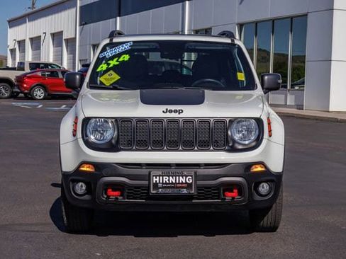 Used 2021 Jeep Renegade Trailhawk w/ Sun & Sound Group AWD/4WD image 2