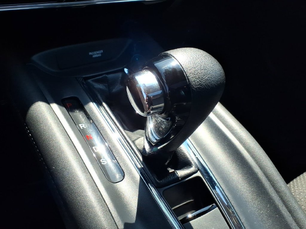 Used 2019 Honda HR-V EX image 9