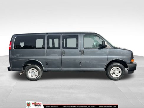 Used 2017 Chevrolet Express 2500 LS image 6