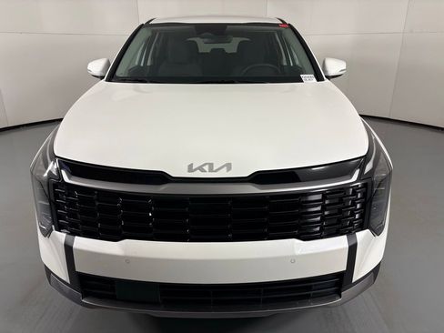 New 2026 Kia Sportage S image 3