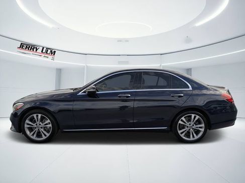 Used 2019 Mercedes-Benz C 300 Sedan image 6