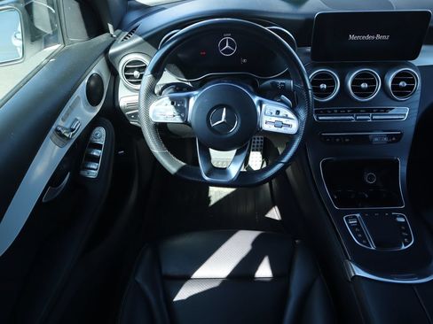 Used 2021 Mercedes-Benz GLC 300 image 5