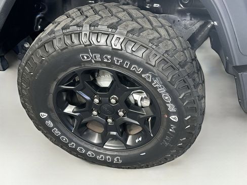 Used 2023 Jeep Wrangler Unlimited w/ 8.4" Radio Group AWD/4WD image 11
