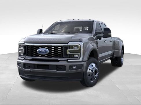 New 2026 Ford F450 Platinum w/ FX4 Off-Road Package AWD/4WD image 2