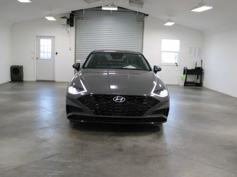 Used 2022 Hyundai Sonata SEL FWD image 3
