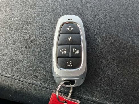 Used 2024 Hyundai Palisade SEL FWD image 29