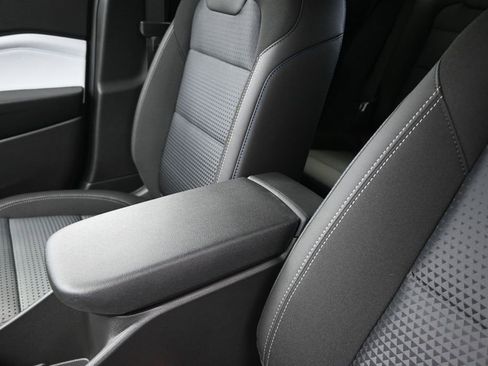 New 2026 Chevrolet Trax LT w/ Driver Confidence Package FWD image 14