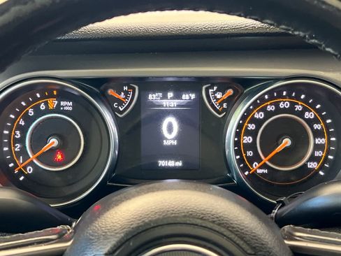 Used 2022 Jeep Gladiator Sport AWD/4WD image 27