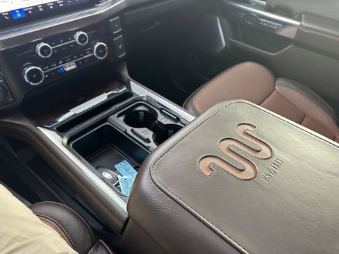 Used 2024 Ford F250 King Ranch image 13