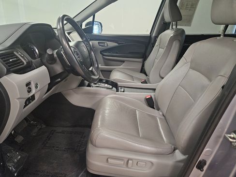 Used 2018 Honda Pilot Elite image 8