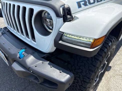 Used 2023 Jeep Wrangler Unlimited Rubicon 4xe w/ Steel Bumper Group AWD/4WD image 33