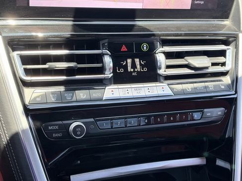 Used 2024 BMW 840i Coupe w/ M Sport Professional Package RWD image 31