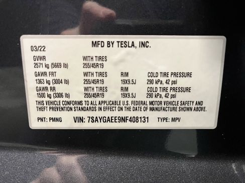 Used 2022 Tesla Model Y Long Range image 23