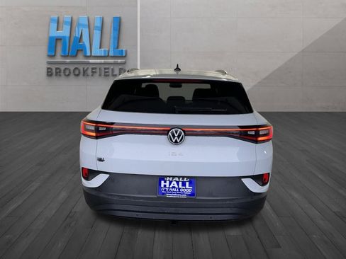 Used 2022 Volkswagen ID.4 Pro image 4