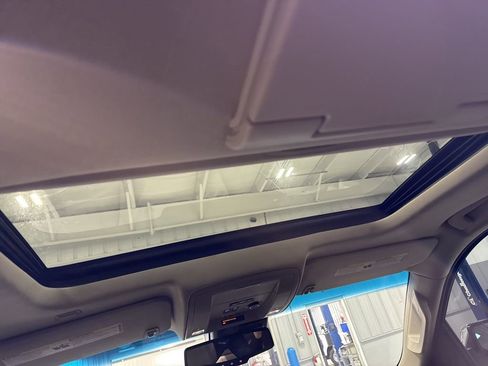 Used 2015 Chevrolet Tahoe LTZ image 11