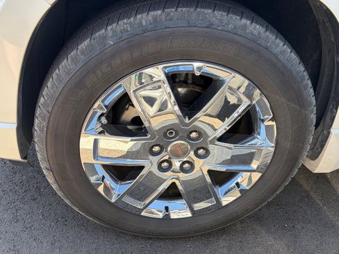 Used 2014 GMC Acadia Denali FWD image 6