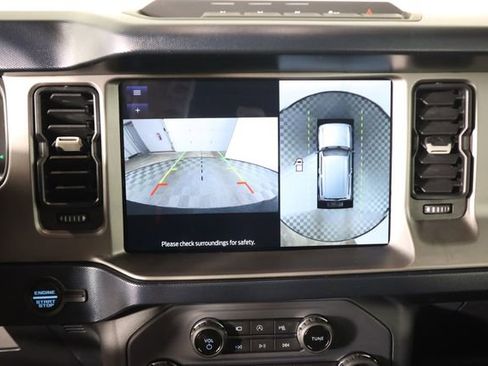 Used 2022 Ford Bronco Outer Banks w/ Sasquatch Package AWD/4WD image 52