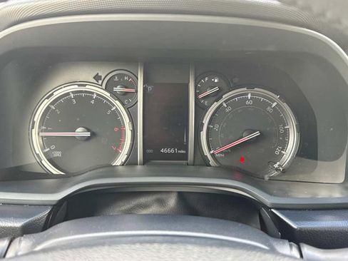 Used 2023 Toyota 4Runner TRD Off-Road Premium w/ Moonroof Package AWD/4WD image 45