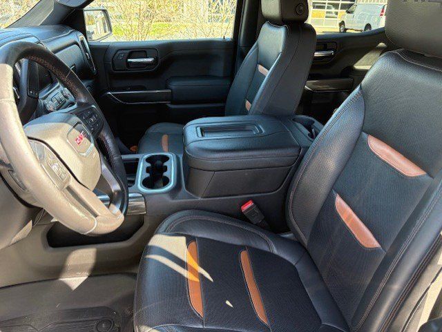 Used 2019 GMC Sierra 1500 AT4 w/ AT4 Premium Package AWD/4WD image 4