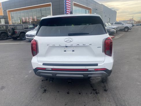 Used 2023 Hyundai Palisade SEL w/ Cargo Package image 4