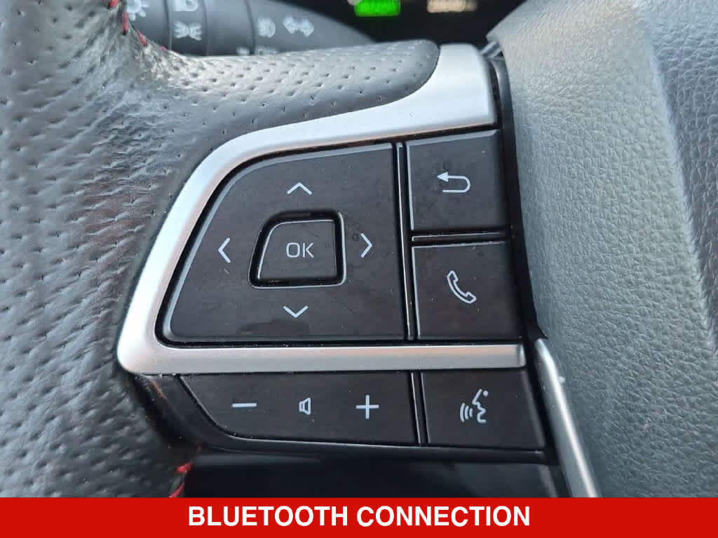 Used 2025 Toyota Sienna XSE w/ XSE Premium Package AWD/4WD image 24