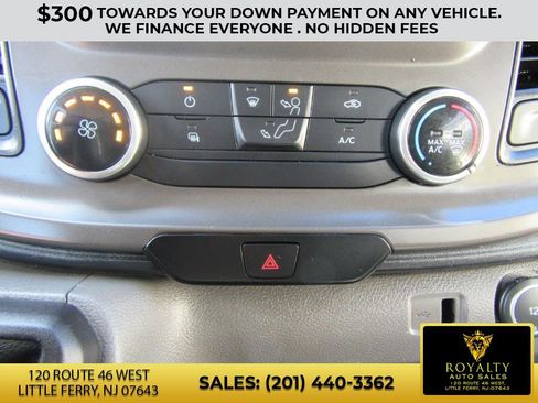 Used 2020 Ford Transit 350 XLT image 39