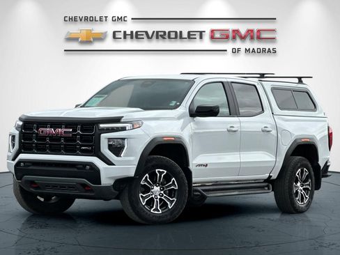 Used 2023 GMC Canyon AT4 w/ Canyon Safety Plus Package AWD/4WD image 7