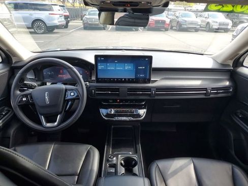 Certified 2023 Lincoln Corsair AWD w/ Equipment Group 101A image 21