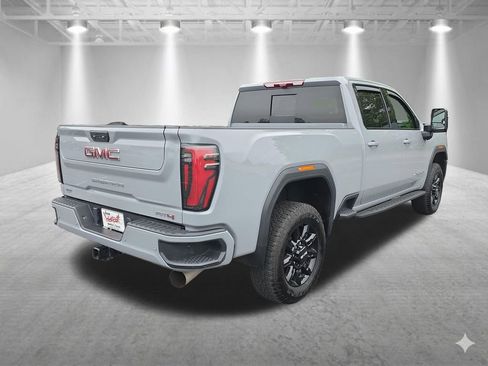 Certified 2024 GMC Sierra 2500 AT4 w/ AT4 Premium Plus Package AWD/4WD image 3