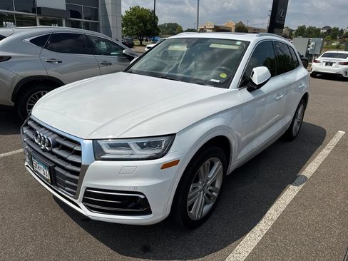 Used 2018 Audi Q5 Prestige w/ Prestige Package AWD/4WD image 13