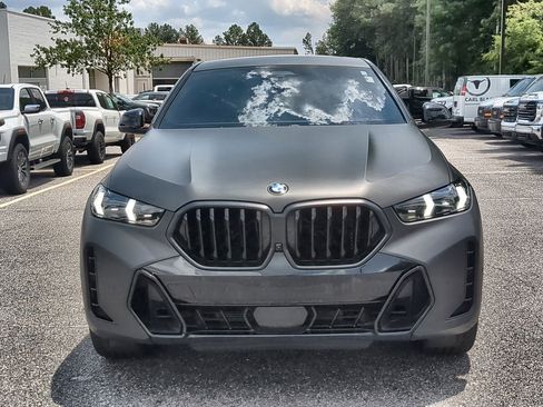 Used 2024 BMW X6 xDrive40i w/ Executive Package AWD/4WD image 3