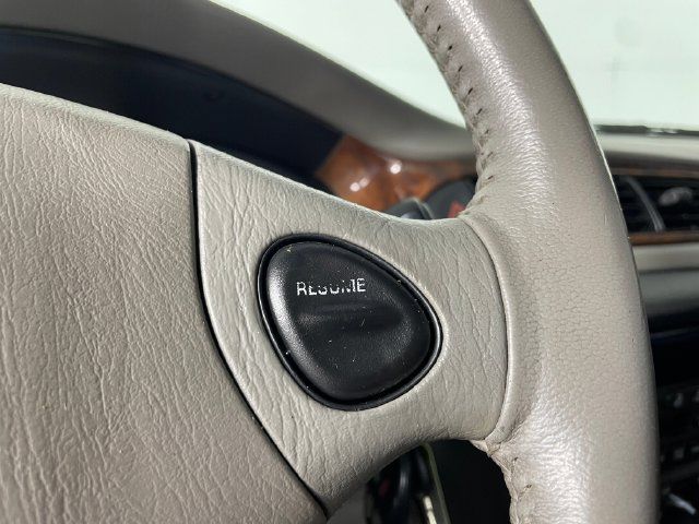 Used 2001 Chevrolet Malibu LS w/ Preferred Equipment Group 1 FWD image 9