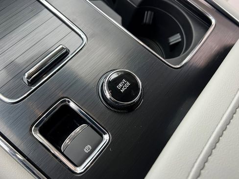 New 2026 Lincoln Aviator Premiere Sport Utility image 23