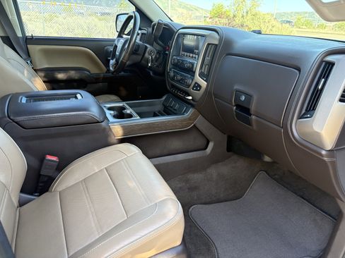 Used 2017 GMC Sierra 1500 Denali AWD/4WD image 19