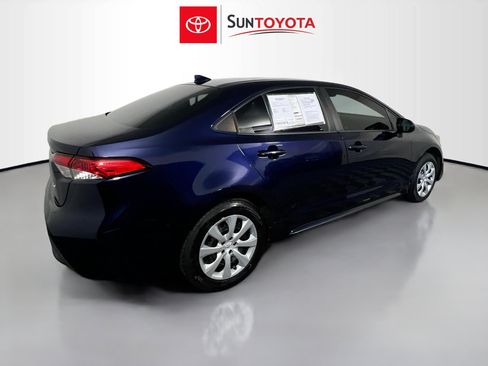Used 2021 Toyota Corolla LE FWD image 4