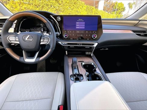 New 2026 Lexus RX 350 image 5