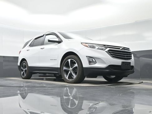 Used 2021 Chevrolet Equinox Premier FWD image 33