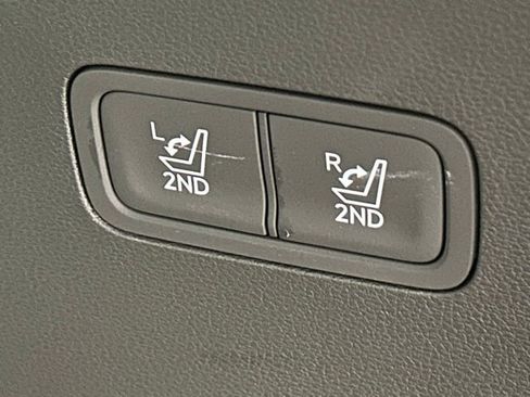 Used 2025 Hyundai Santa Fe Calligraphy image 20