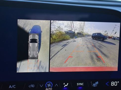 New 2026 Chevrolet Traverse LT w/ Enhanced Driving Package image 32