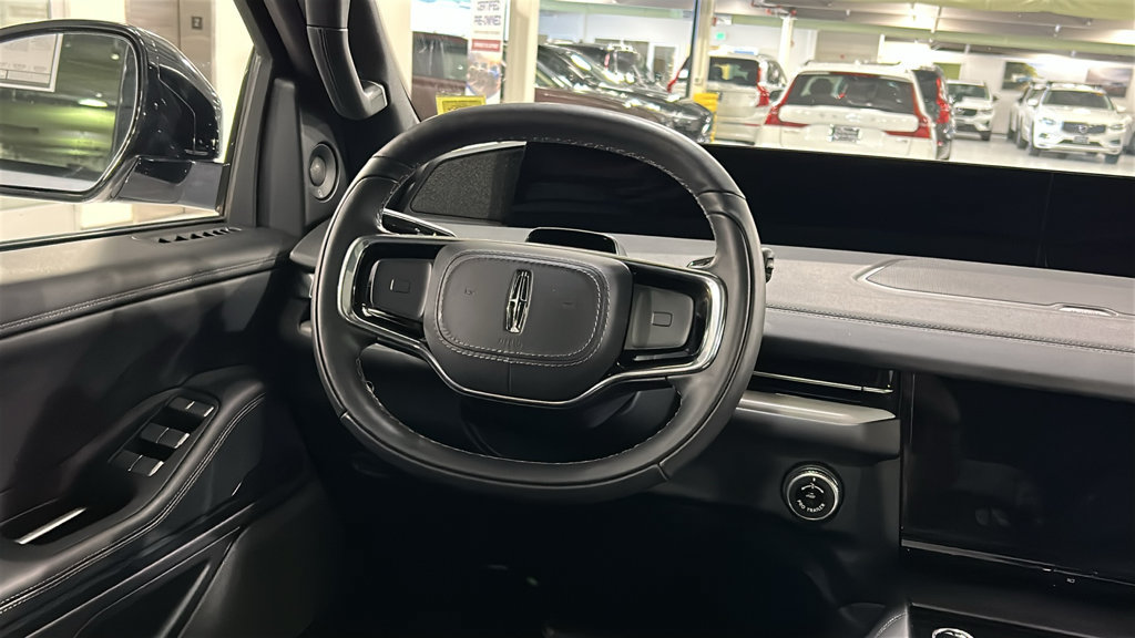 Used 2026 Lincoln Navigator Reserve w/ Jet Appearance Package AWD/4WD image 26