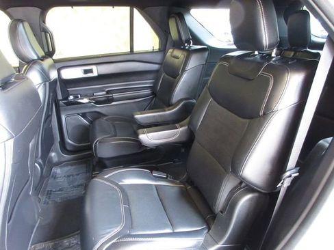 Certified 2021 Ford Explorer ST w/ Equipment Group 401A AWD/4WD image 23