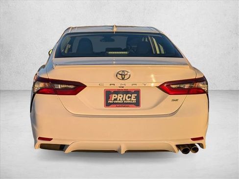 Used 2023 Toyota Camry SE image 6