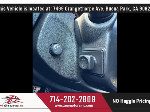 Used 2005 INFINITI G35 Coupe w/ (P01) Premium Pkg RWD image 29