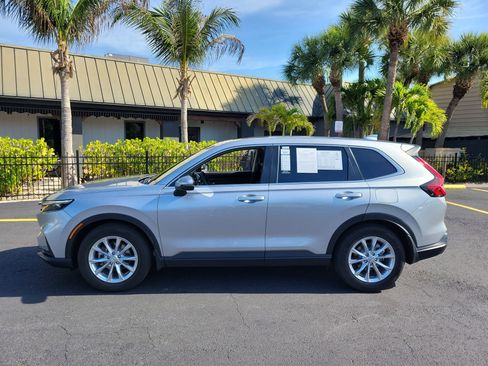 Used 2025 Honda CR-V EX-L image 8