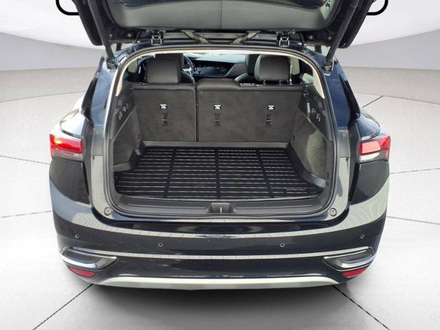 Used 2022 Buick Envision Essence w/ Technology Package I FWD image 5