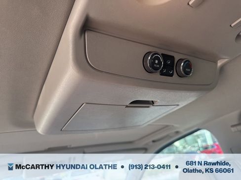 Used 2015 Nissan Armada Platinum w/ 2nd Row Captain Seat Package AWD/4WD image 20